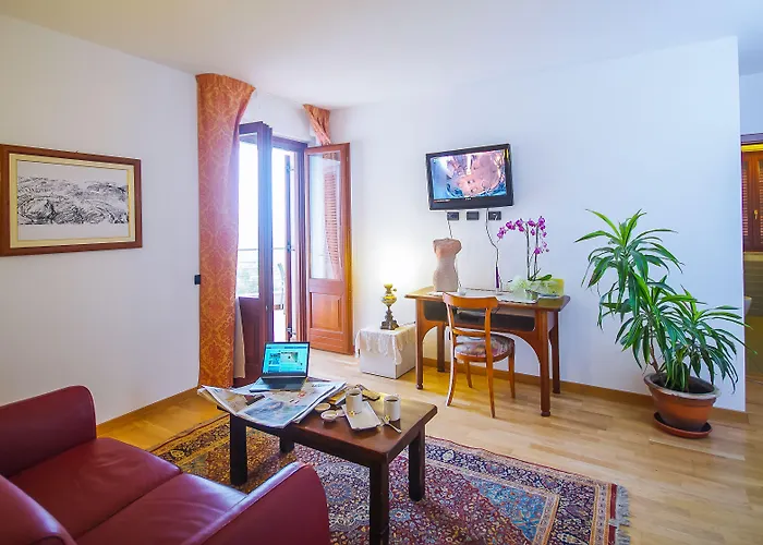 Hotel Il Querceto 4*