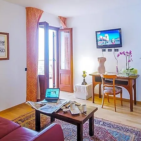 Hotel Il Querceto 4*