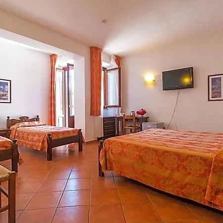 Hotel Il Querceto 4*
